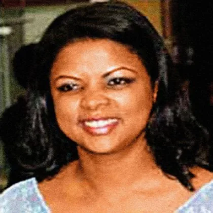Nilcia Cristina Carvalho Julian